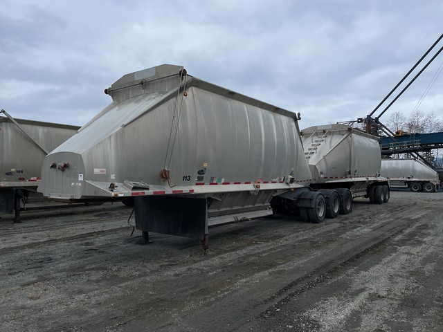 2011 Beall BADBS-35-1-3 Tri/A Super B-Train Lead Aluminum Belly Dump Trailer 2011 Beall BADBS-35-1-3 Tri/A Super B-Train Lead Aluminum Belly Dump Trailer