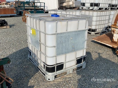 Schutz 250 gal Poly Cage Tank