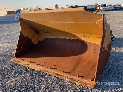 Paladin 926M 108 in Q/C General Purpose Wheel Loader Bucket - Fits Cat 926M