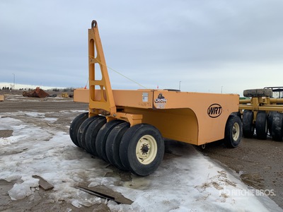 2014 WRT PT13 13 Wheel Pull Behind Compactor