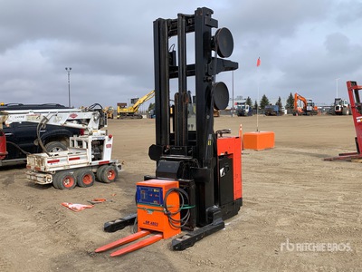 Raymond 20-DR25TT 2500 lb Reach Truck