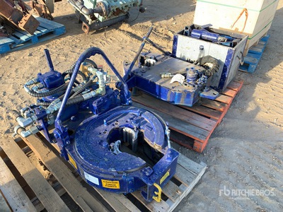 Weatherford 4 1/2 in Integral Power Tongs