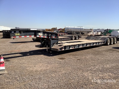 2016 Witzco Challenger 22 ft Tri/A Single Drop Removable Gooseneck Lowboy Trailer