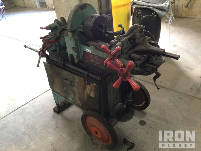 Surplus Beaver Model-A Pipe Threader in 