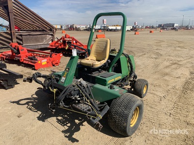 1998 John Deere 3235A Greens Mower
