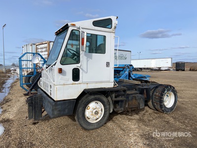 1997 Ottawa 30 4x2 Spotter Truck (Inoperable)