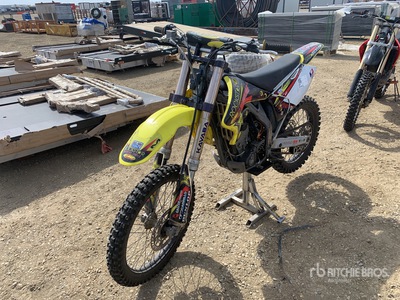2004 Suzuki RMZ250 Motocross Bike