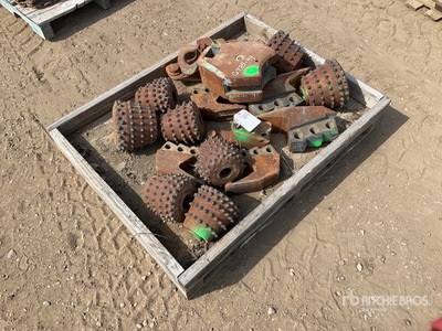 Quantity of (8) Miscellaneous Drill Bit