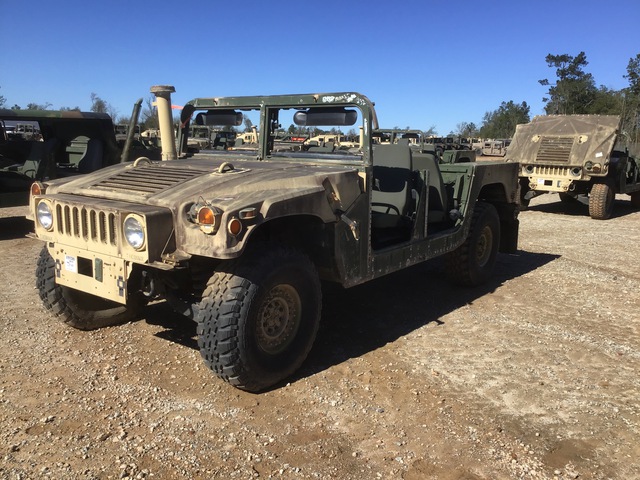 AM General M1114 HMMWV 4 Door w/Truck Body