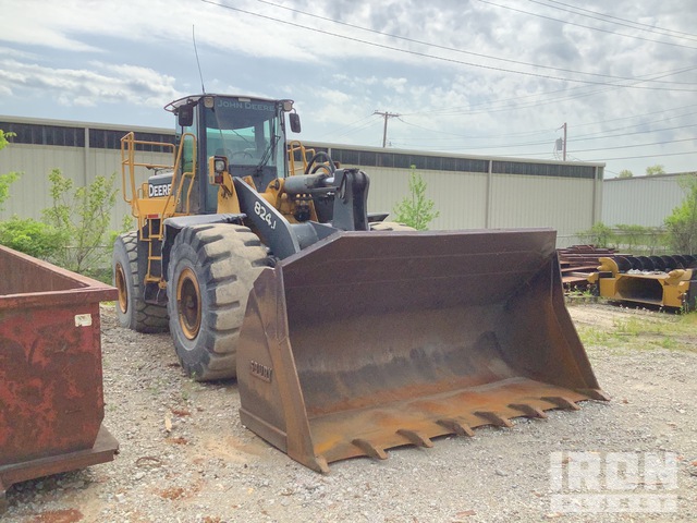 2005 John Deere 824J Wheel Loader in Corbin, Kentucky, United States ...