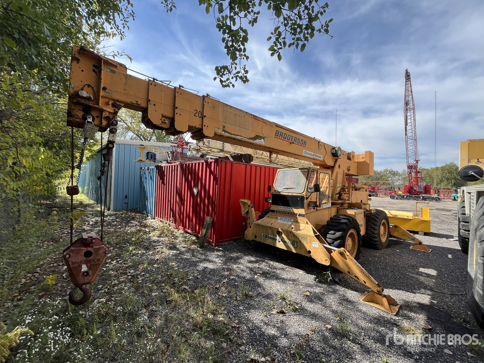2001 Broderson RT3002B Rough Terrain Crane
