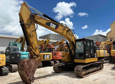 2019 Cat 325F L CR 油圧ショベル