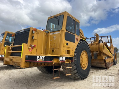 1997 Cat 651E モータースクレーパー