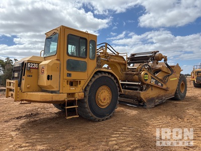2006 Cat 623G Elevating モータースクレーパー