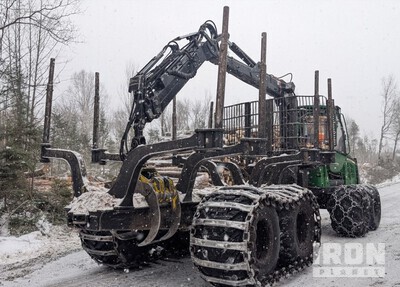 2015 John Deere 1510E 8x8 を見 Log Forwarder