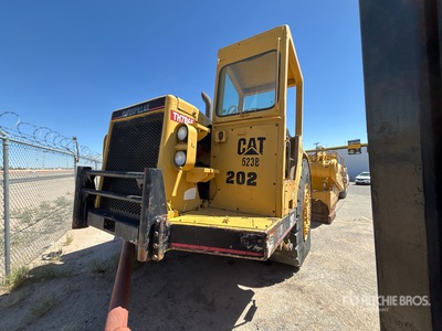 1976 Cat 623B Water Wagon