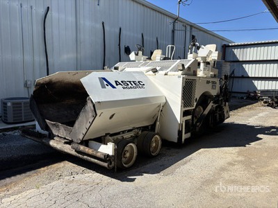 2015 Roadtec RP190E Asphalt Paver