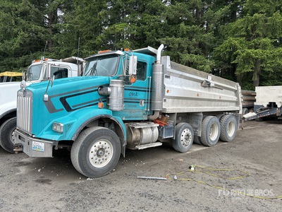 2000 Kenworth T800 Tri/A Dump Truck