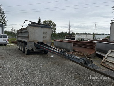 2017 OSW Quad/A Pup Dump Trailer
