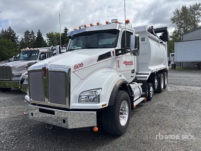 2025 Kenworth T880 شاحنة قلابة -خمس محاور