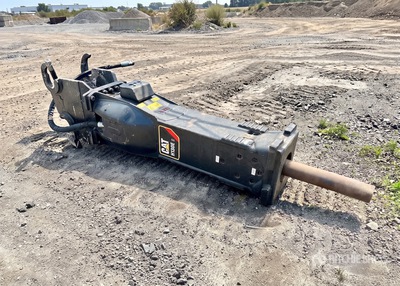 2017 Cat H130E Q/C Hydraulic Breaker