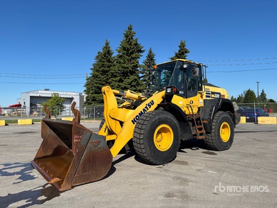 2019 Komatsu WA320-8 Wheel Loader