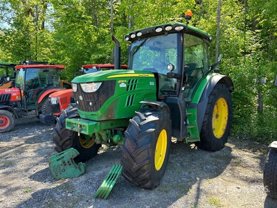2015 John Deere 6130R 4WD tractor utilitario