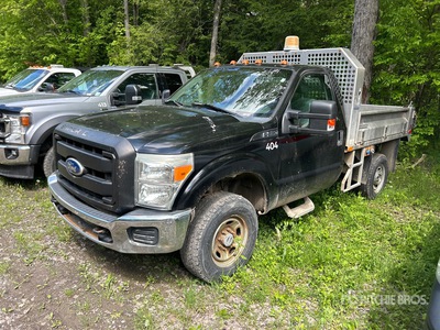2012 Ford F-250 XL 4x4 Kipper-Lkw