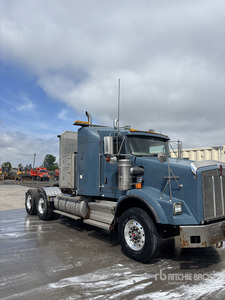 2009 Kenworth T800 T/A Sleeper Truck Tractor