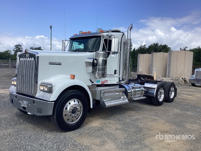 2019 Kenworth W900L 6x4 Day Cab Prime Mover