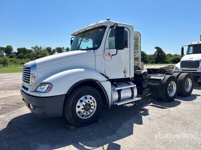 2020 Freightliner Columbia 120 Cabeza Tractora Cabina Corta (Glider Kit)