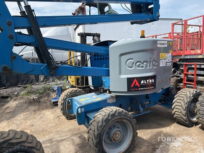 2013 Genie Z45 Knikarmhoogwerker