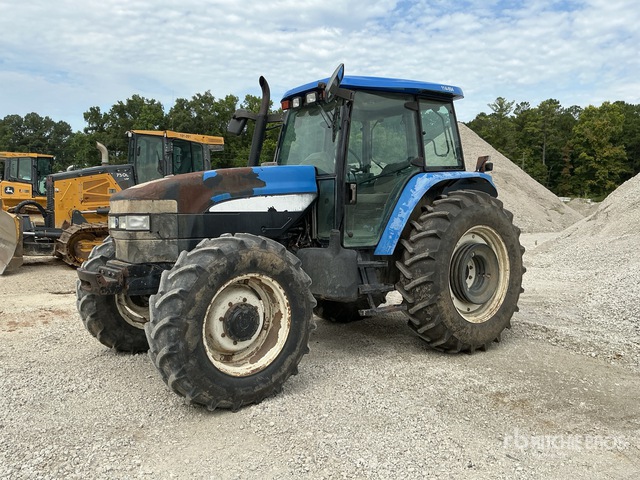 2005 New Holland TM140 4WD Tractor