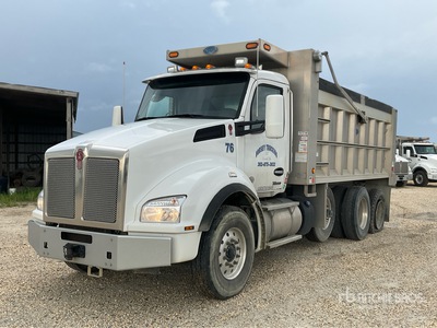 2024 Kenworth T880 8x4 Tri/A Dump Truck