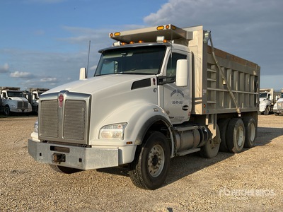 2018 Kenworth T880 8x4 Tri/A Dump Truck