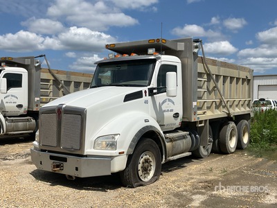 2017 Kenworth T880 8x4 Tri/A Dump Truck