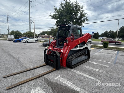 2019 Takeuchi TL12V2 Chargeuse sur rails compacte