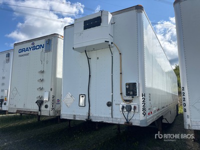 2011 Manac 53 ft T/A Heated Semi-remorque fourgon