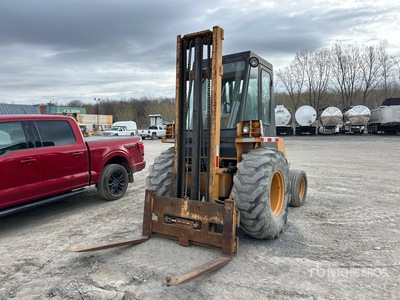 1977 Case 586 6000 lb 4x2 Carrello elevatore fuoristrada