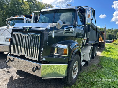 2019 Western Star 4700 8x4 Twin-Steer T/A Dump Truck