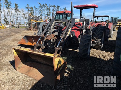 2004 Case IH JX1080U Tracteur agricole 4WD
