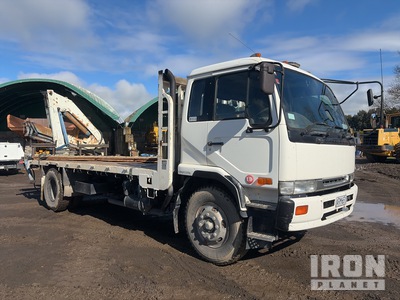 1994 Nissan Diesel Condor 6000 kg 5450mm Deck, 5 spd manual Grúa de plataforma