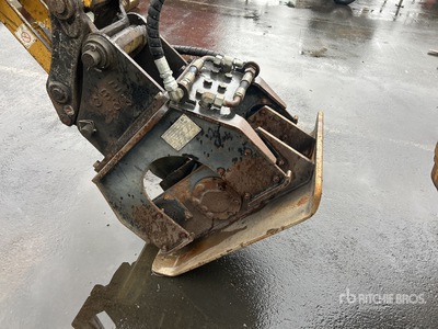 Cat 23 in Plate Compactor Attachment - Fits Cat 416