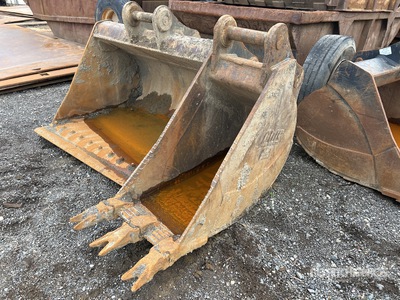 CWS 24 in Excavator Bucket