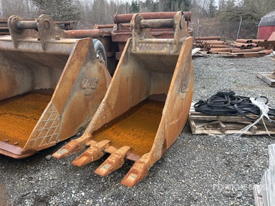 CWS 36 in Digging Excavator Bucket