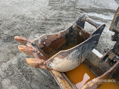 Cat 12 in Digging Excavator Bucket - Fits Cat 305.5ECR