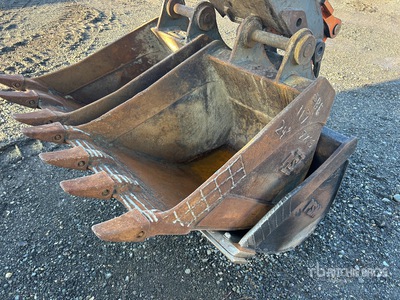 PSM 24 in Digging Excavator Bucket - Fits Hitachi ZX85USB-5N