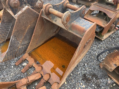 PSM 36 in Digging Excavator Bucket