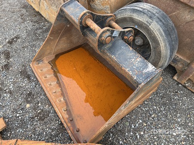 60 in Cleanup Excavator Bucket