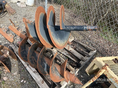 Quantity of (2) (1) 32 In., (1) 16 In. Auger Bit